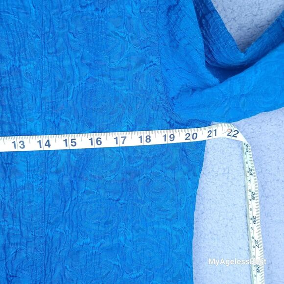 Chicos Blue Textured Crinkle Blazer Jacket Size 1 Medium Statement Career - Picture 7 of 15